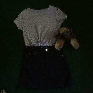 Sexy Jean skirt • A navy blue striped cropped top•